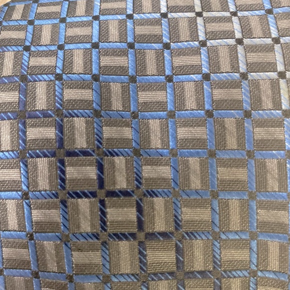 Stafford Blue and Grey Geometric Narrow Tie - Picture 4 of 5